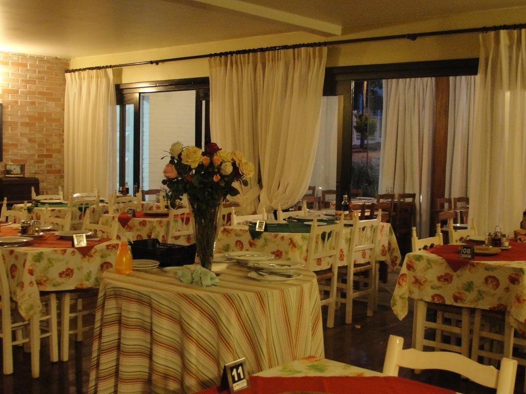 Pousada Dos Pinheirais Nova Prata ภายนอก รูปภาพ